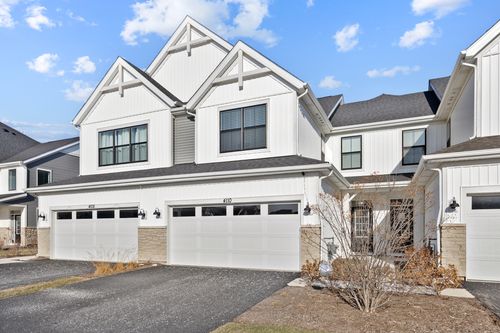 4110 Chelsea Manor Cir, Aurora, IL, 60504-3259 | Card Image