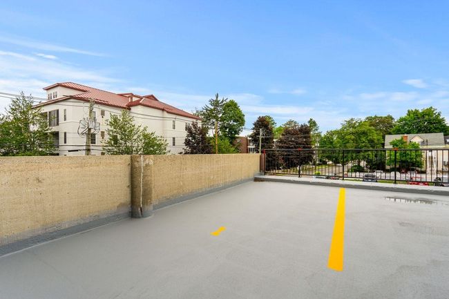 APT-8C - 55 River Rd, Condo with 2 bedrooms, 2 bathrooms and null parking in Manchester NH | Image 30