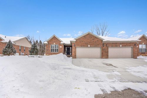 12341 Twin Brook Dr, Bruce Twp, MI, 48065-5447 | Card Image