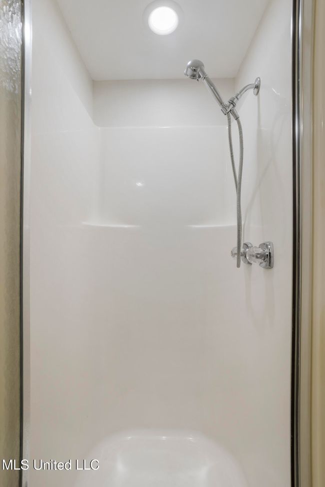 121 Kenbridge Ln-22 | Image 21