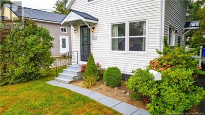 111 Queen St W, House other with 2 bedrooms, 1 bathrooms and null parking in Saint Stephen NB | Image 3