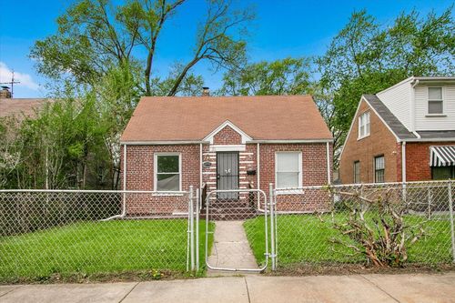 12908 S Wallace St, Chicago, IL, 60628-7452 | Card Image
