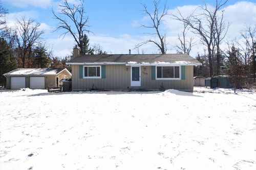 23589 Gates Rd, Howard City, MI, 49329-8907 | Card Image