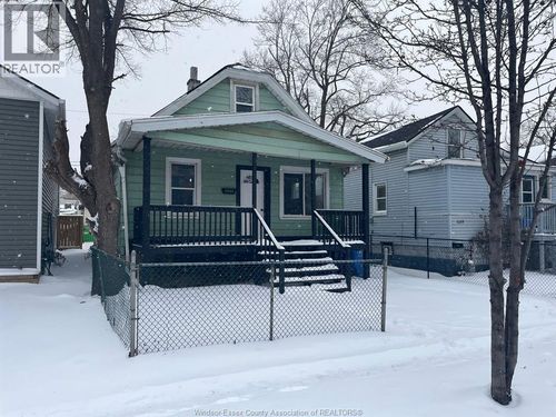 1063 Henry Ford Centre, Windsor, ON, N8Y2T4 | Card Image