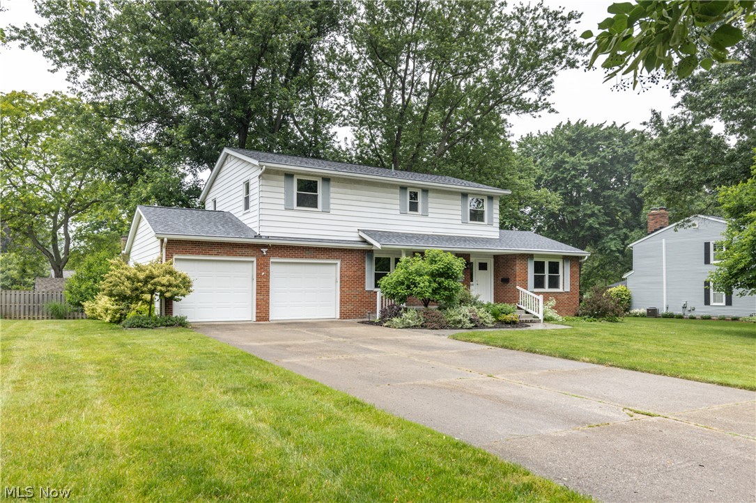Tanglewood Trl, Wadsworth, OH 44281