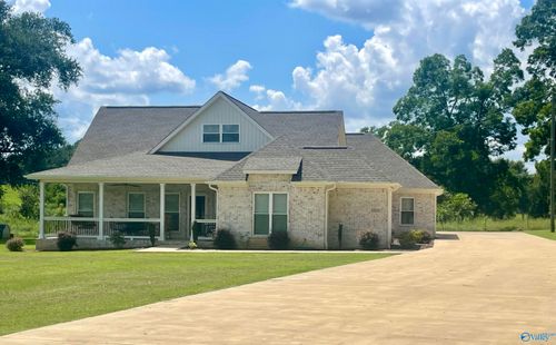 15535 Market St, Moulton, AL, 35650-3737 | Card Image