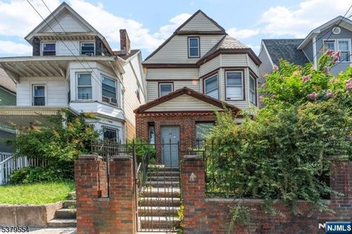 187 6th St, North Arlington, NJ, 07031-5135 | Card Image