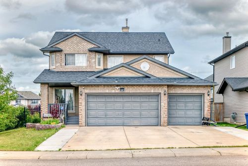 197 West Creek Boulevard, Chestermere, AB, T1X1S8 | Card Image