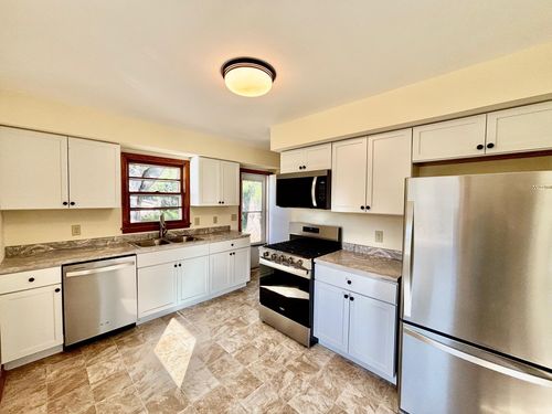 6340 Quincy St Ne, Fridley, MN, 55432-5064 | Card Image