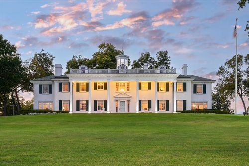 4009 W Lawther Dr, Dallas, TX, 75214-2918 | Card Image