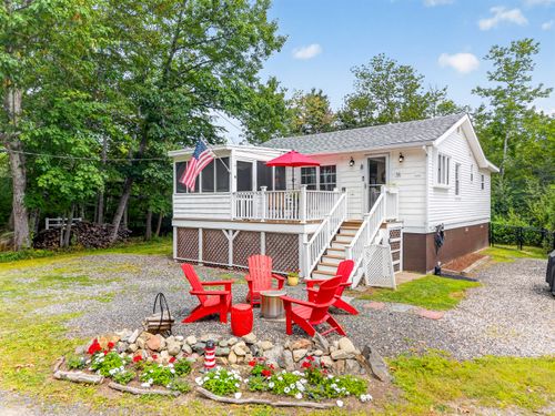 16 Midnight Dr, York, ME, 03909-6730 | Card Image
