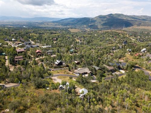 1830 Upper Huckleberry Ln, Steamboat Springs, CO, 80487-5313 | Card Image