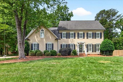 10216 Hollybrook Dr, Charlotte, NC, 28277-0508 | Card Image