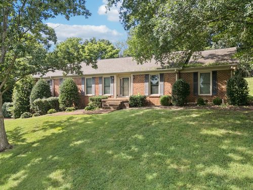 161 Saint Andrews Dr, Franklin, TN, 37069-7066 | Card Image