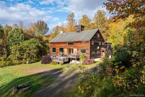 105 Stewart Rd, Denver, NY, 12421 | Card Image