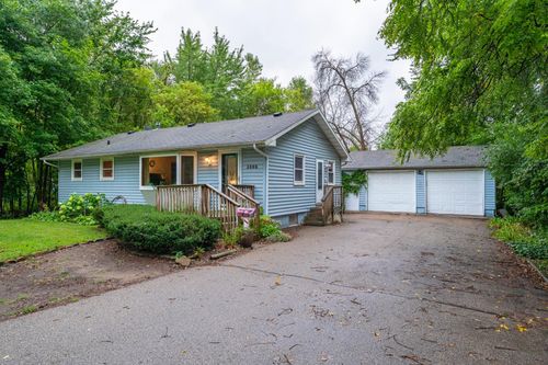 3000 County Road H2, Mounds View, MN, 55112-3812 | Card Image