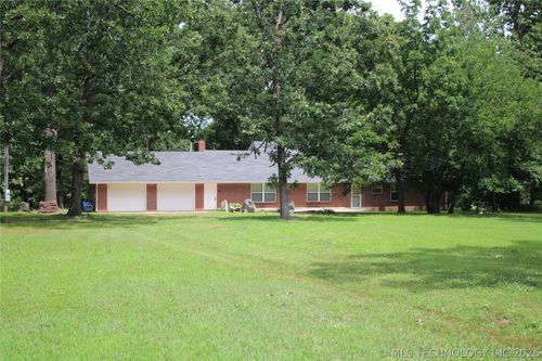 8101 S 700 Rd, Wyandotte, OK, 74370-9542 | Card Image