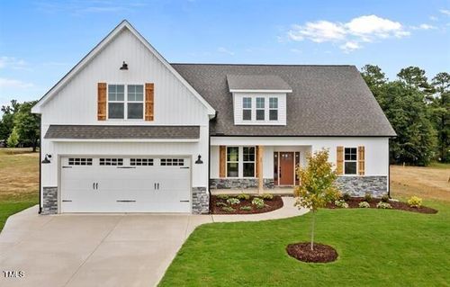 2590 Lassiter Rd, Four Oaks, NC, 27524-9417 | Card Image