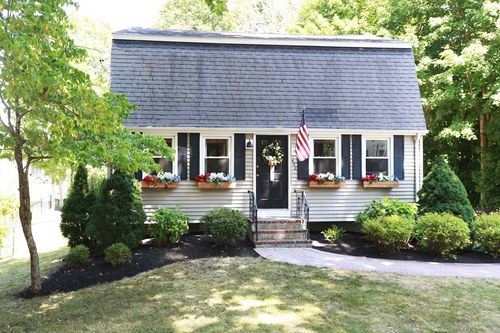 450 Summer St, Bridgewater, MA, 02324-2624 | Card Image