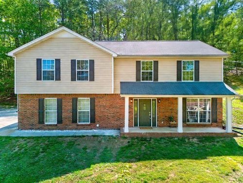 8706 Wooded Vale Ct, Harrison, TN, 37341-9738 | Card Image