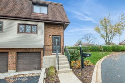 68 - 68 Parliament Drive, Townhouse with 2 bedrooms, 1 bathrooms and 1 parking in Palos Heights IL | Image 1