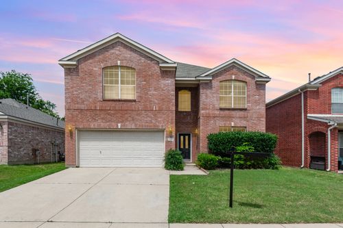 9921 Chadbourne Rd, Fort Worth, TX, 76244-9587 | Card Image