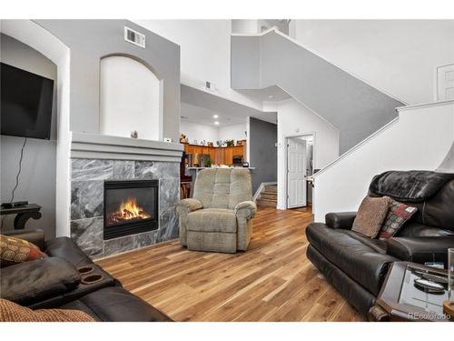 6-103-8944 Fox Dr, Thornton, CO, 80260-8811 | Card Image