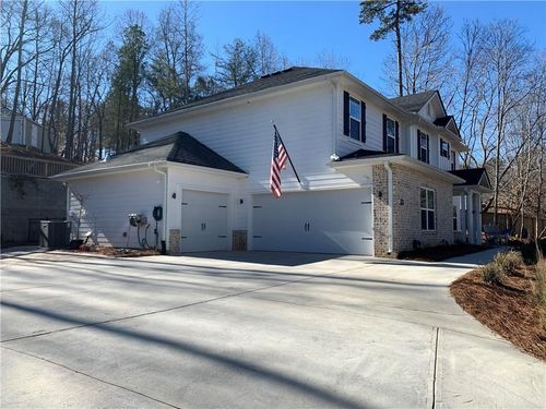 5832 Bay View Dr, Buford, GA, 30518-6852 | Card Image