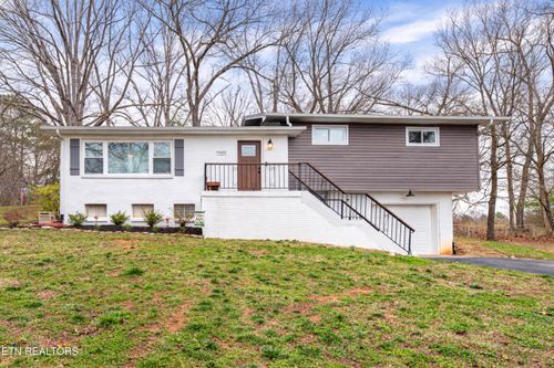 9650 Ford Rd, Lenoir City, TN, 37772-5661 | Card Image