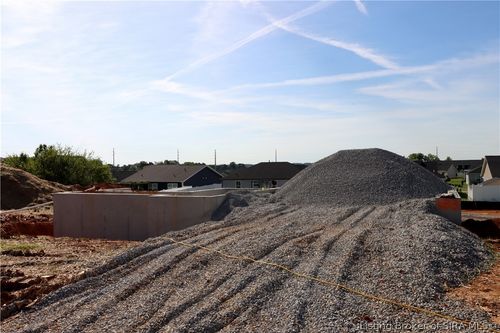 1126 - LOT 633 E Bell Ave, Clarksville, IN, 47129 | Card Image
