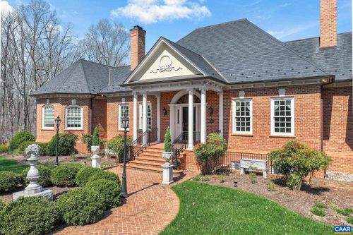 6385 Indian Ridge Dr, EARLYSVILLE, VA, 22936-1643 | Card Image