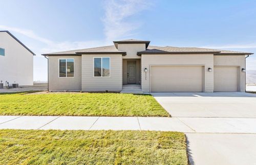 4945 N Topaz Dr, Eagle Mountain, UT, 84005-6491 | Card Image