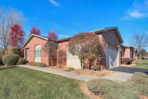 18740 Kestrel Ave, Mokena, IL, 60448-8294 | Card Image