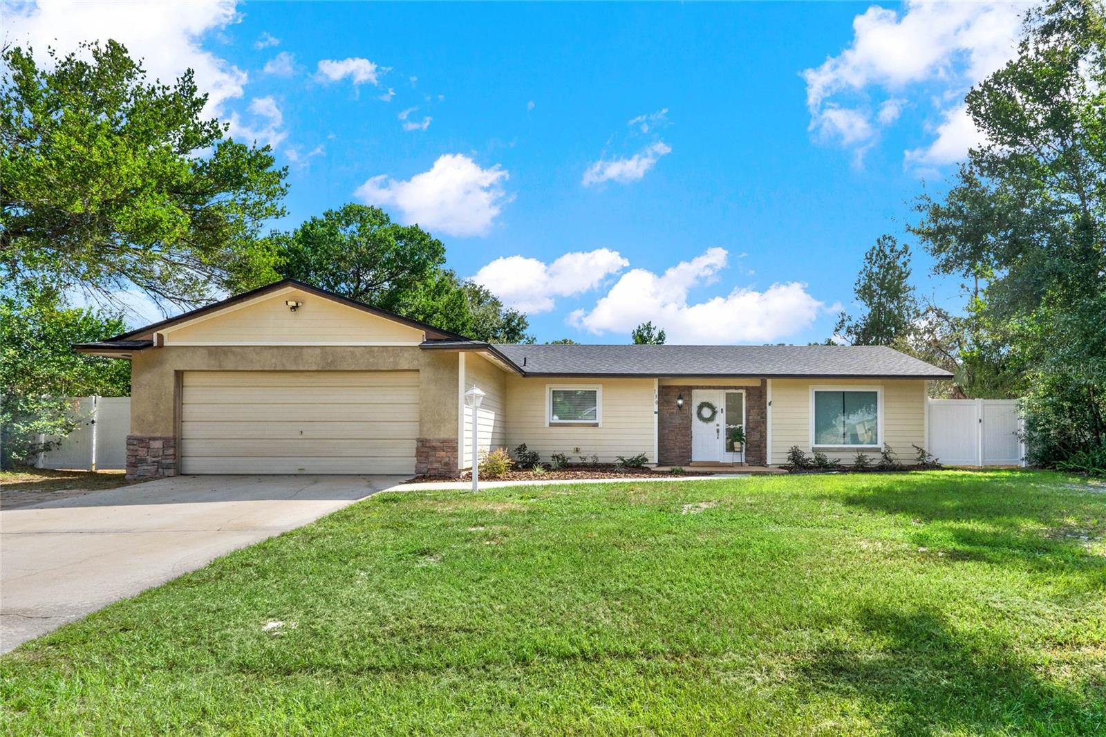 Sunset Dr, Longwood, FL 32750