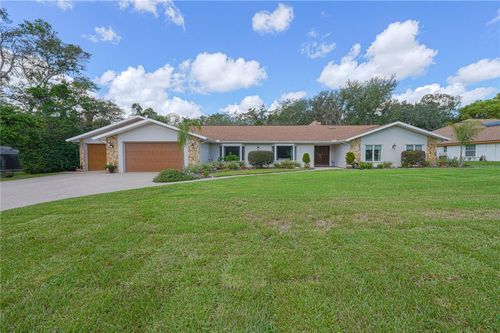 4603 Lake In The Woods Dr, Weeki Wachee, FL, 34607-2317 | Card Image