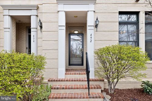 492 Harbor Side St, WOODBRIDGE, VA, 22191-5473 | Card Image