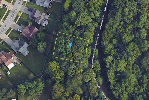 4550 Lake Louisvilla Dr, Louisville, KY, 40245 | Card Image