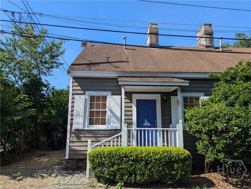 106 W Duffy Ln, Savannah, GA, 31401-6764 | Card Image