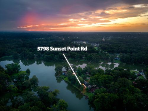 5798 Sunset Point Rd N, Memphis, TN, 38135-1034 | Card Image