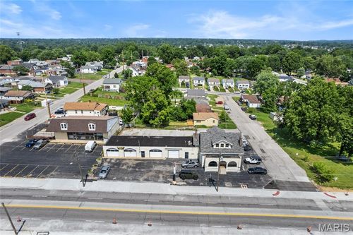 935 Lemay Ferry Rd, Lemay, MO, 63125-1743 | Card Image