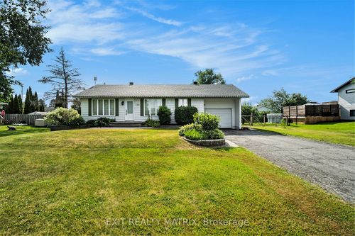 154 Caledonia Rd, Saint Isidore, ON, K0C2B0 | Card Image