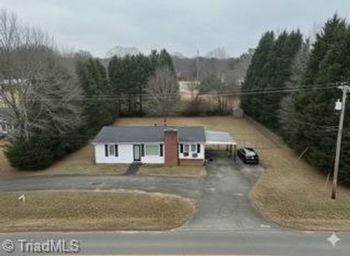 4303 Reidsville Rd, Winston Salem, NC, 27101-2323 | Card Image