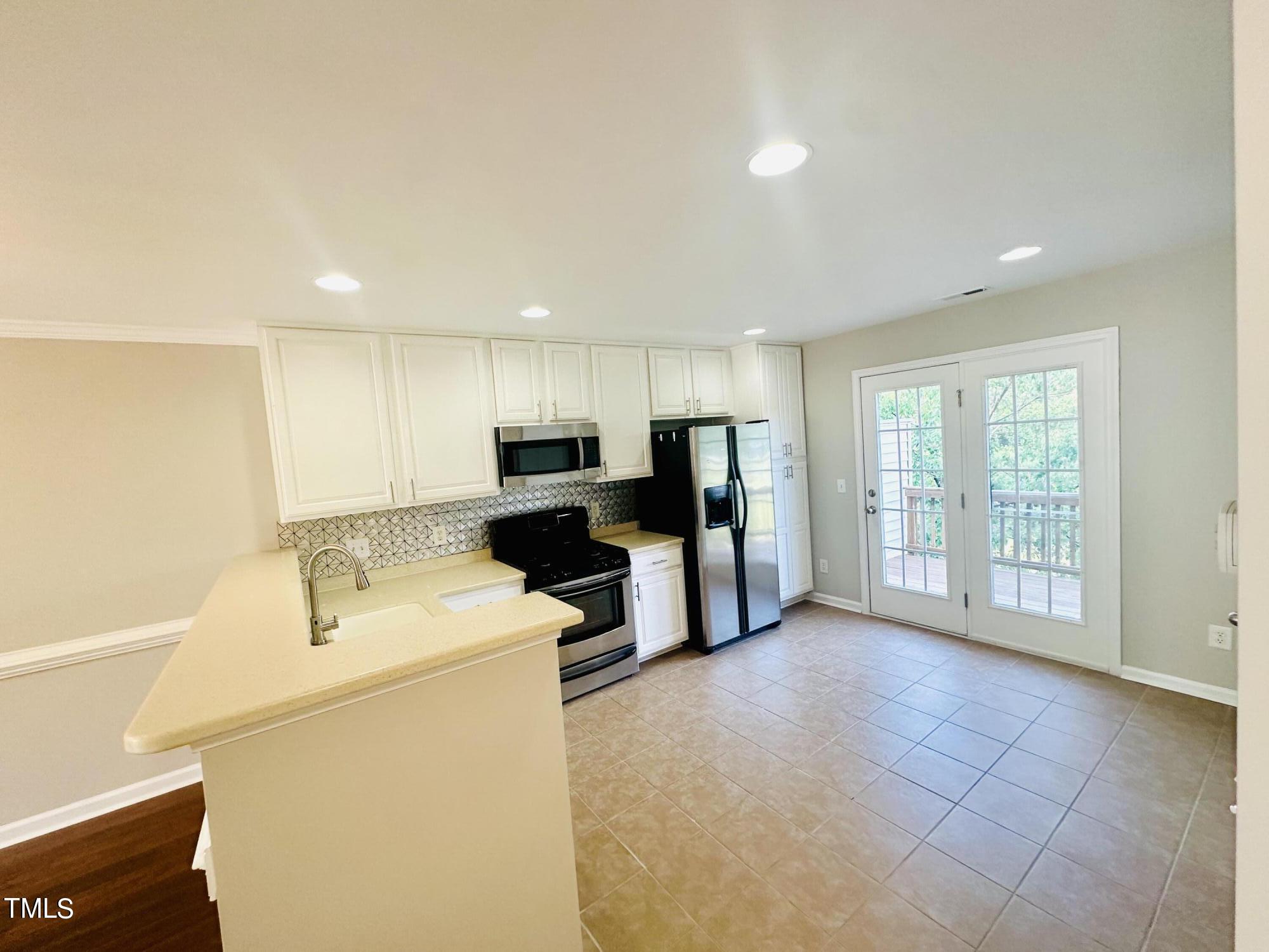 Kedvale Ave, Raleigh, NC 27617