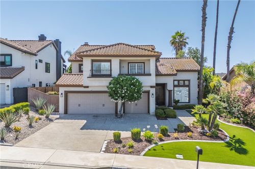 39560 Tinderbox, Murrieta, CA, 92562 | Card Image