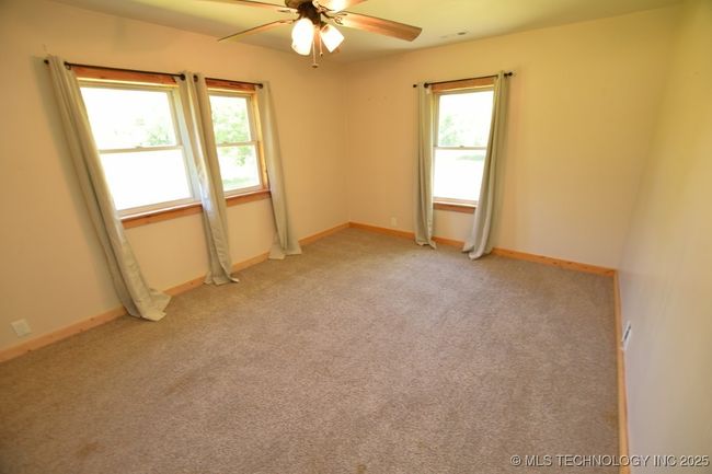 98926 S 4610 Road, House other with 4 bedrooms, 3 bathrooms and null parking in Marble City OK | Image 28