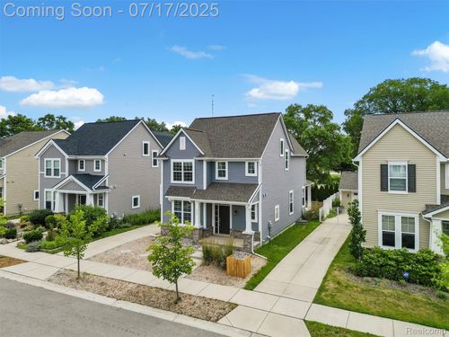 482 Wilson St, Ferndale, MI, 48220-2962 | Card Image