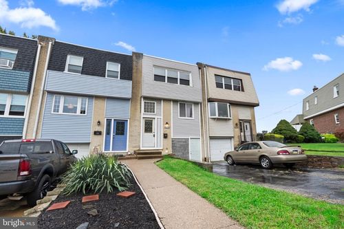 4236 Lawnside Rd, PHILADELPHIA, PA, 19154-2804 | Card Image
