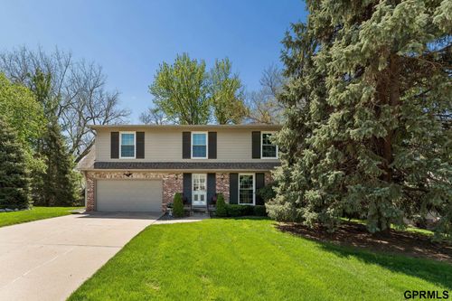 12611 Schroeder Cir, Omaha, NE, 68137-3325 | Card Image