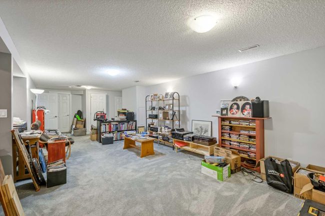 11468 Braniff Road Sw, Home with 4 bedrooms, 2 bathrooms and 4 parking in Calgary AB | Image 23