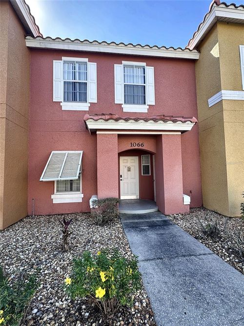 1066 Park Ridge Cir, KISSIMMEE, FL, 34746-7402 | Card Image